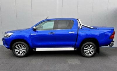 TOYOTA Hilux 2.4 D-4D Double Cab 4x4