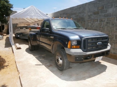 4x4 Ford F350 Pick-Up