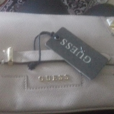 pochette femme guess