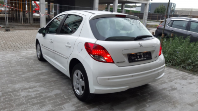 Peugeot 207 1.4 (2010) Active Business