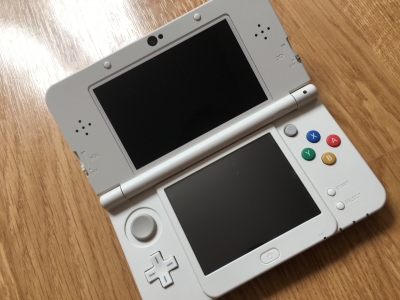 NINTENDO 3DS BLANCHE NEUVE