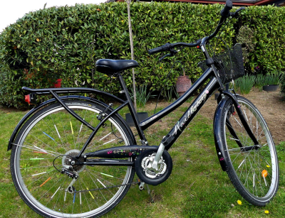 Vélo VTC '' Ville  Femme 