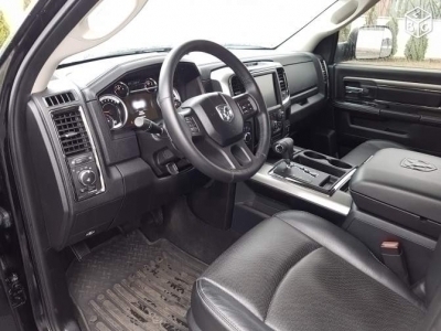 Dodge ram sport 2013 crew cab/cuir 4x4 etat neuf