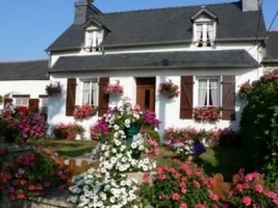 location le grand hortensia pleyben centre finistère