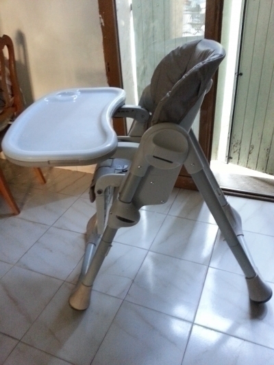 Chaise Haute bébé