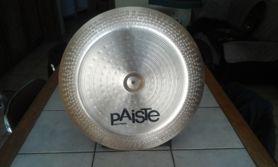 Cymbales PAISTE - UFIP - ZILDJIAN - LOT - occasion