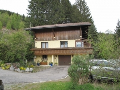 VENTRON (Hautes-Vosges) : Maison style chalet suisse -  SUD