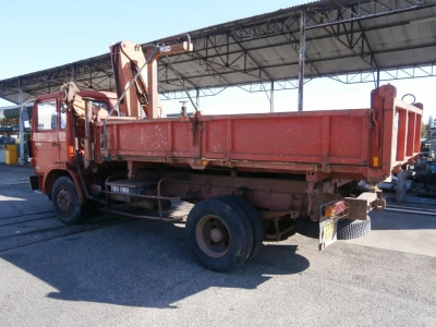 Camion benne/grue Renault JP11