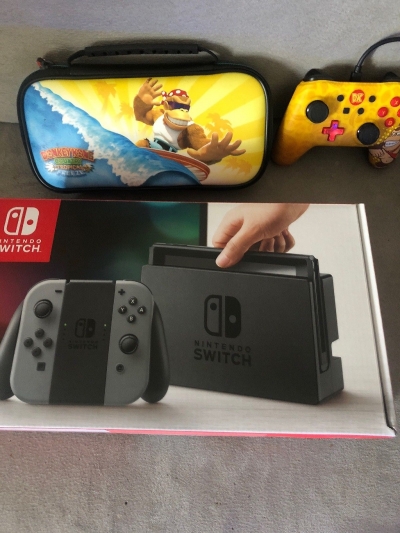 Console nintendo switch Grey +3 Jeux