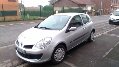 clio lll, 3 portes, boite automique