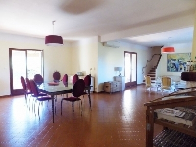 à vendre Maison 6 pièces ROQUEBRUNE SUR ARGENS