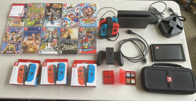 Nintendo Switch Console Bundle 32 Go rouge / bleu Joycon