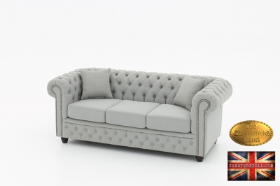 Canapé chesterfield en tissu gris clair 3 places