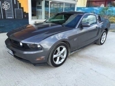 Ford mustang GT 2010