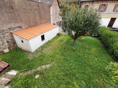 Maison et local commercial de 170m² & 420m² de terrain