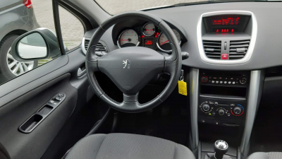 Peugeot 207 1.4 (2010) Active Business
